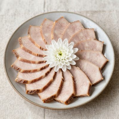 Maiale bollito in bianco