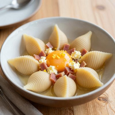 Insalata di conchiglie
