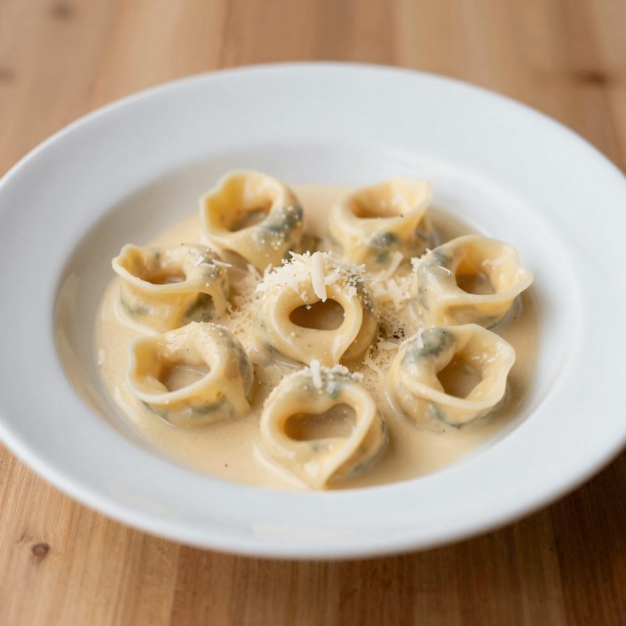 Tortellini alla crema