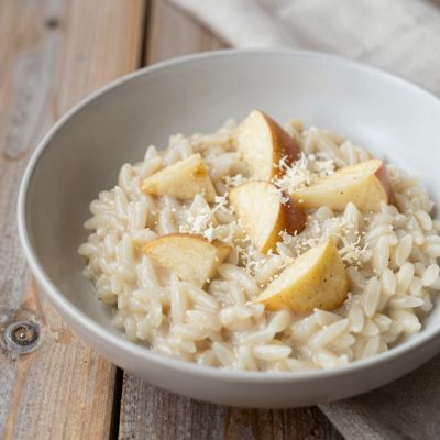 Risotto con le mele e risotto con le mele, con panna