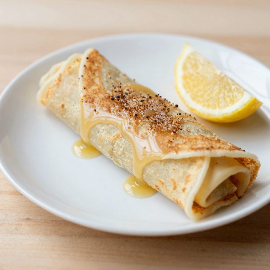Crespelle al limone e zucchero di canna